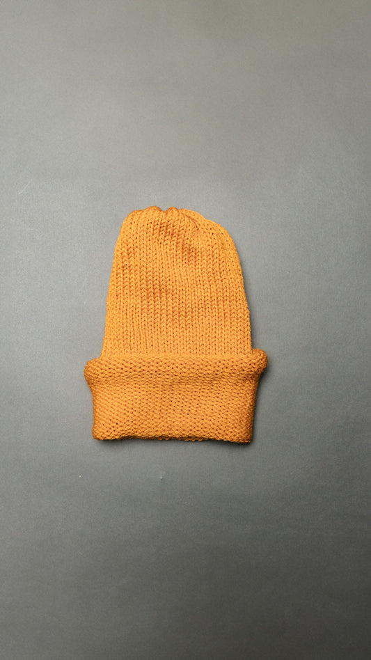 MUSTARD.BEANIE